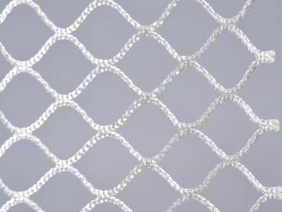 nylon raschel knotless net.jpg